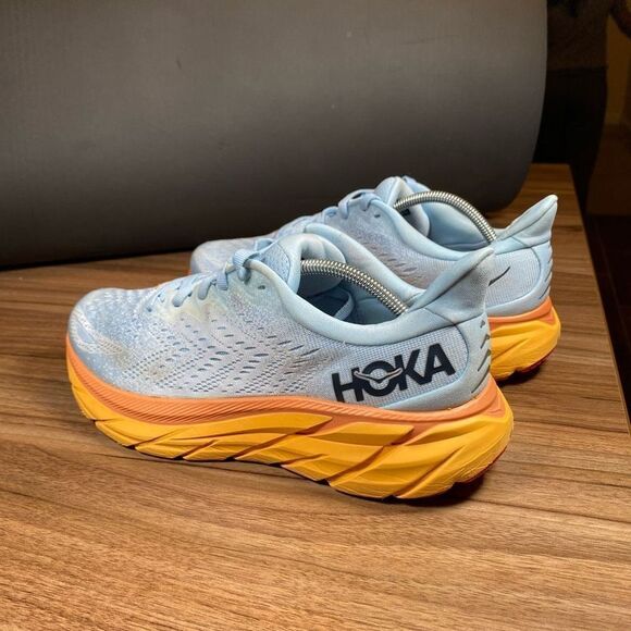 HOKA ONE ONE CLIFTON 8 - Women’s Running Shoes - SIZE 8B - Picture 2 of 11
